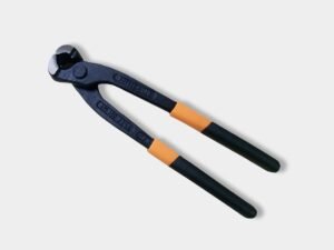 carpenter pincers
